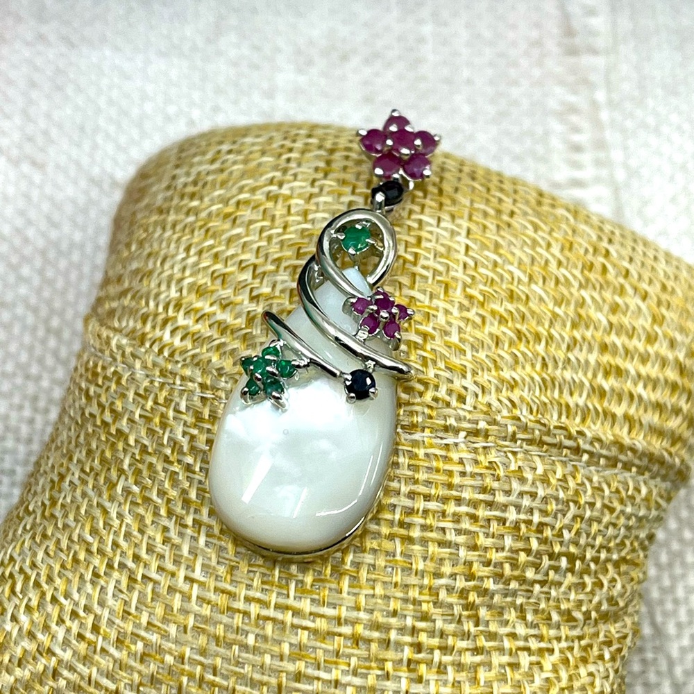 Vintage Sterling Silver Mother of Pearl & Gemstone Pendant